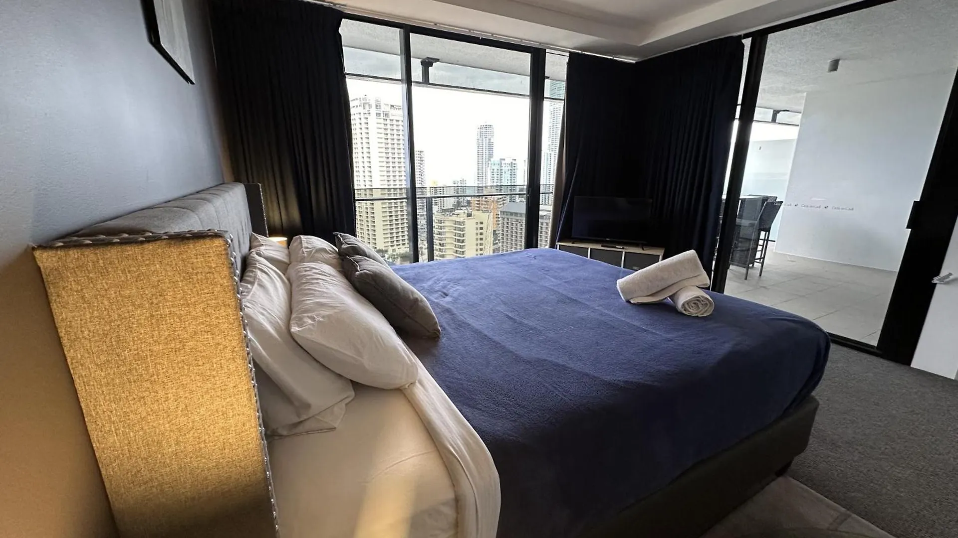 Beachview Surfers 2Bd Apartment Lux Gold Coast Austrálie