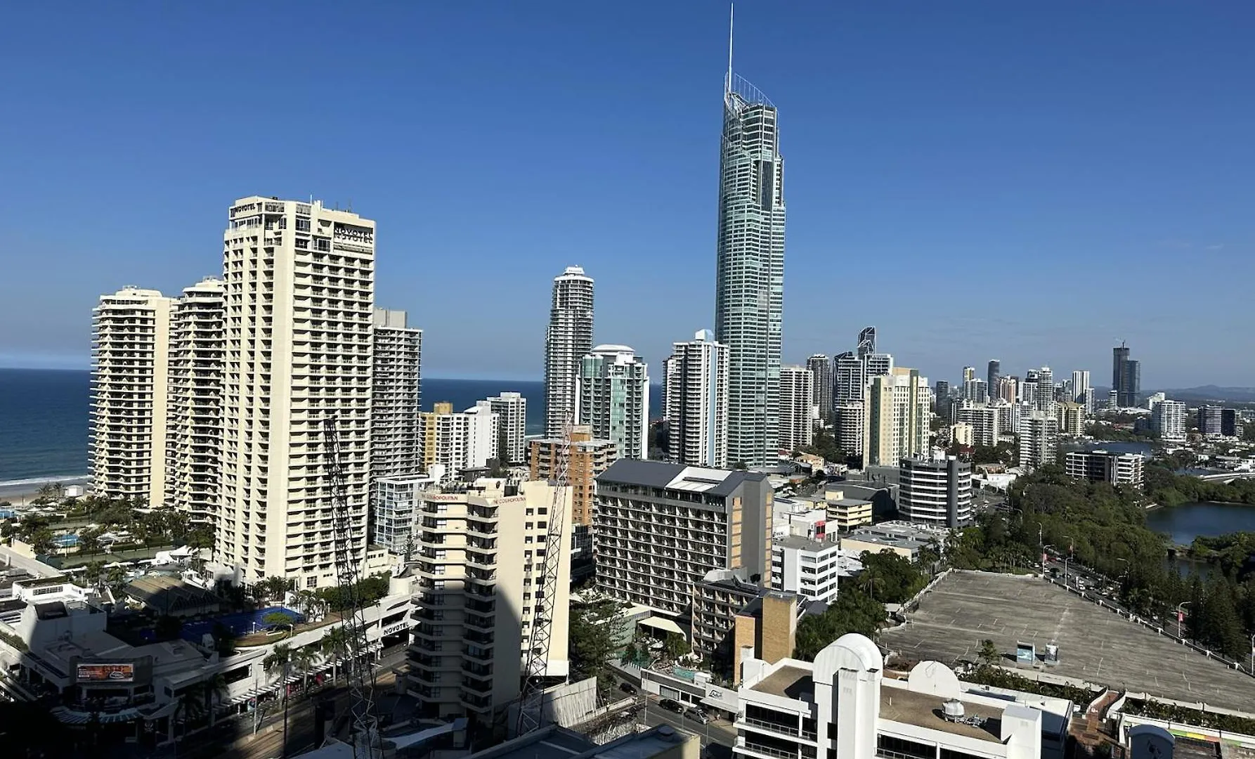 Beachview Surfers 2Bd Apartment Lux Gold Coast